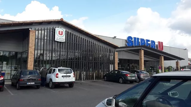 Devanture Super U Belin-Beliet