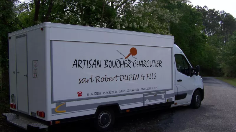 Camion de la boucherie Dupin